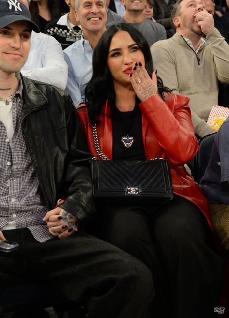 Demi Lovato and her fiancé Jutes at the NBA basketball game between Indiana Pacers and New York Knicks in New York 01/02/2024 Nba Basketball Game, New York People, Paparazzi Photos, New York Photos, Basketball Game, Square Garden, Indiana Pacers, Madison Square Garden, Madison Square