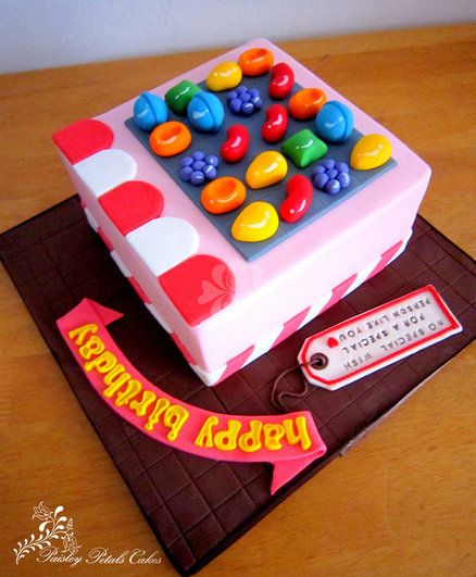 Candy Crush saga themed cake with all fondant decorations. Candy Crash, Candy Crush Cakes, Candy Crush Games, Cake For Boyfriend, Petal Cake, Realistic Cakes, Candy Crush Saga, Candy Cakes, Cartoon Cake