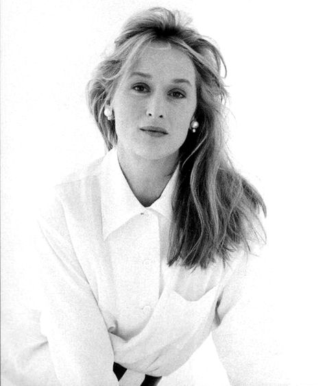 1989 MS Photoshoot_1 #1989 #MerylStreep #Photoshoot Empathetic Listening, Mery Streep, Grace Gummer, Black And White People, Meryl Streep, Fashion People, Beauty Icons, Oct 31, Best Actress