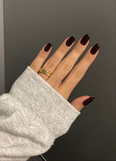 Minimal Nails, Casual Nails, Red Nail, Neutral Nails, Toe Nail Art, Minimalist Nails, Classy Nails, Funky Nails, Chic Nails