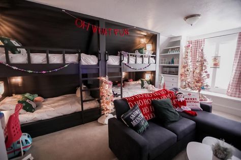 Woman builds incredible ‘sleepover room’ so her kids can stay together at weekends… and she did it all on a budget too Epic Sleepover, Four Bunk Beds, Family Room Couch, Sleepover Room, House Bunk Bed, Log Cabin Interior, Shared Kids Room, Bunk Beds Built In, Diy Home Projects