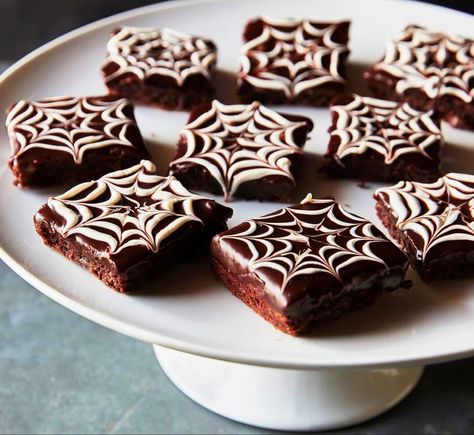 Halloween Brownies, Chocolate Brownies, Hallows Eve, Spider Web, Brownies, Baking, Halloween, On Instagram, Instagram