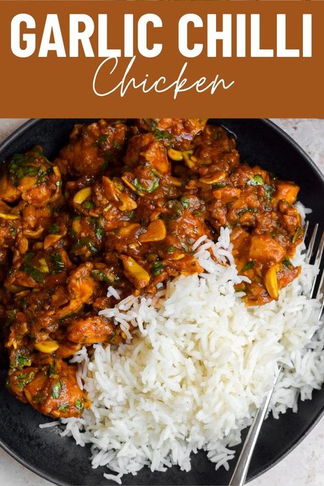 British Curry Recipes, Simple Curry Chicken Recipes, Garlic Chilli Chicken, Quick Curry Chicken, Simple Curry Chicken, Beginner Curry Recipes, Garlic Chilli Chicken Curry, Garlic Curry, Ramzan Recipes