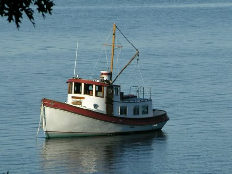 Ranger Tugs, Power Boats For Sale, Lord Nelson, Fishing Backpack, Boat Drawing, Power Boat, D Images, Boat For Sale, Used Boat For Sale