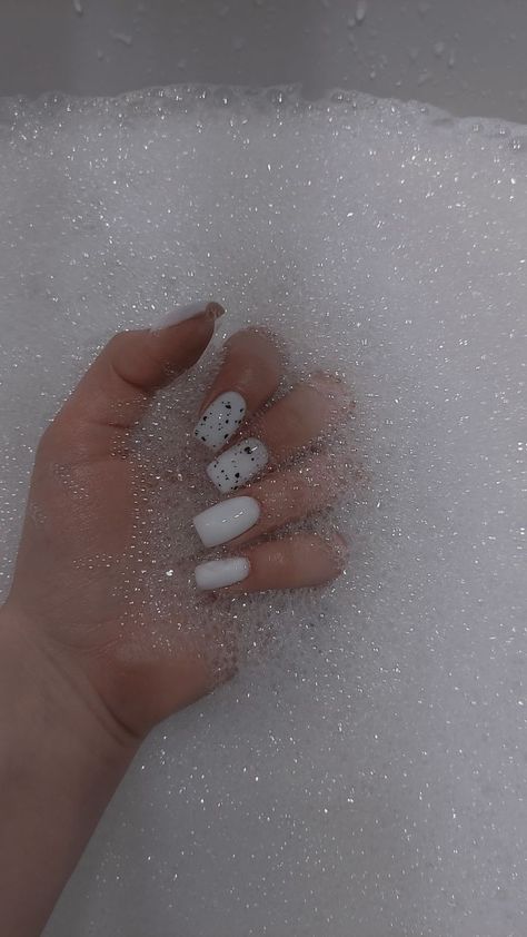 Milky White Nails With Black Design, White Dotted Nails, Milky White Gel Nails, White Nails With Black, Dotted Nails, Milky White Nails, Nails With Black, White Gel Nails, Milky Nails