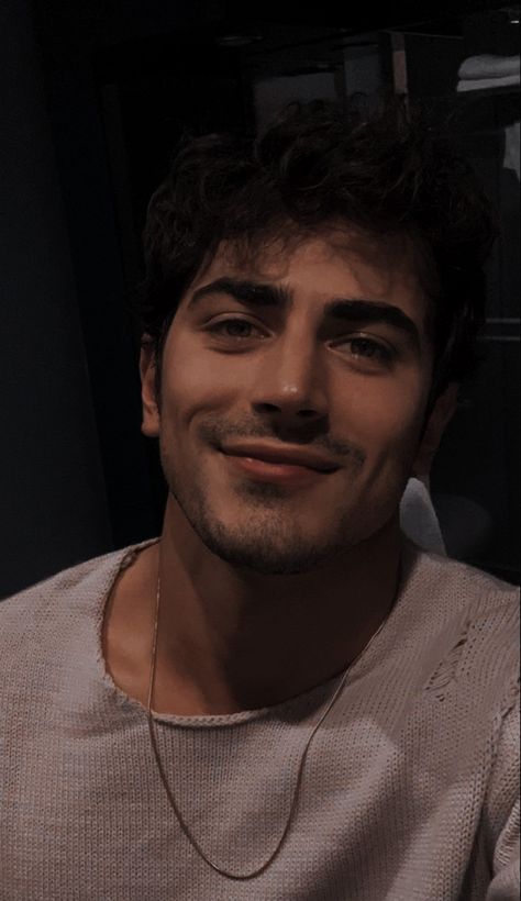 Beautiful Brown Eyes Men, Men With Dark Hair And Blue Eyes, Brown Guys Aesthetic, Handsome Dark Haired Men, Tall Dark Haired Man, Dark Hair Blue Eyes Men Handsome Man, Brunette Male Actors Under 30, Spanish Guy Aesthetic, Spanish Men Aesthetic