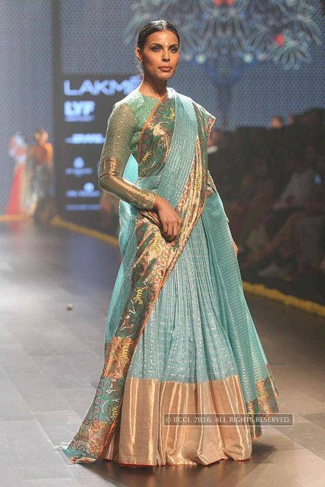 Gaurang Shah Lehenga, Lehanga Idea, Gaurang Shah Sarees, Gaurang Shah, Dupatta Dress, Fashion Week Winter, Half Sarees, Zardozi Embroidery, Designer Outfit