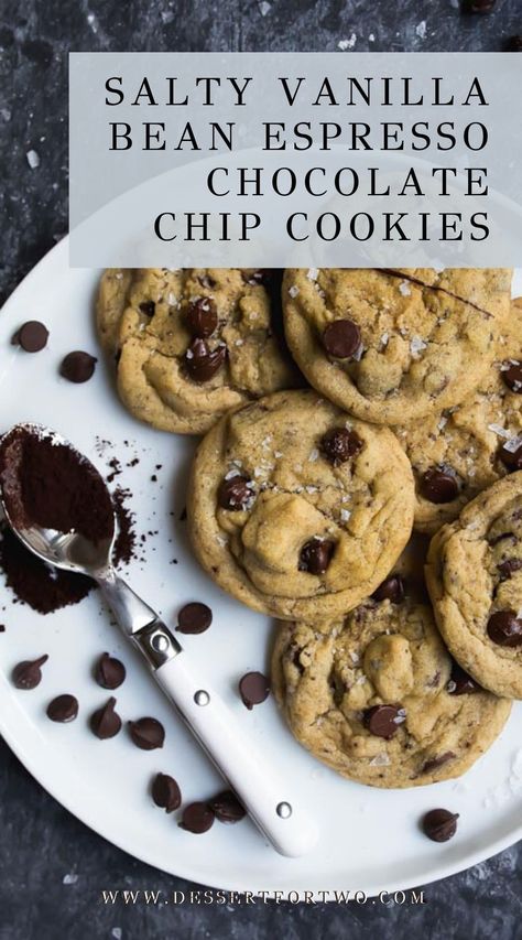 Espresso Chocolate Chip Cookies, Batch Recipes, Espresso Powder, Holiday Meals, Christmas Treat, Cookie Exchange, Yummy Sweets, Easy Cookies, Christmas Recipes