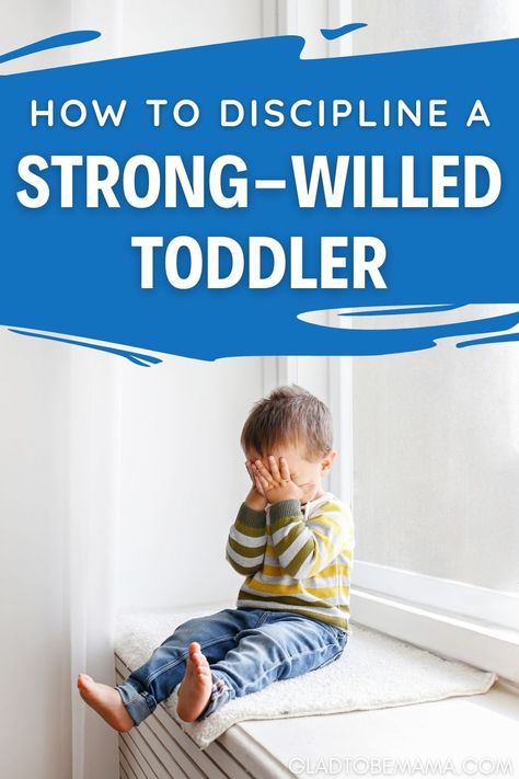 As your child ages, you may find that they often test the boundaries. This new phase of toddlerhood leaves many parents wondering how to discipline a strong-willed toddler. In this article, you'll find the best tips for how to discipline a 1-year-old toddler. Even though these tips are aimed at 1-year-olds, these are great suggestions for disciplining toddlers of any age. | Motherhood | How to Discipline Toddlers | Parenting Tips | Toddler Care Tips | Disciplining Toddlers | Mom Tips How To Discipline A Toddler, How To Discipline A Strong Willed Child, Disciplining Toddlers, Discipline Toddler, Teaching Discipline, Easy Toddler Activities, Parenting Discipline, Strong Willed Child, Toddler Discipline