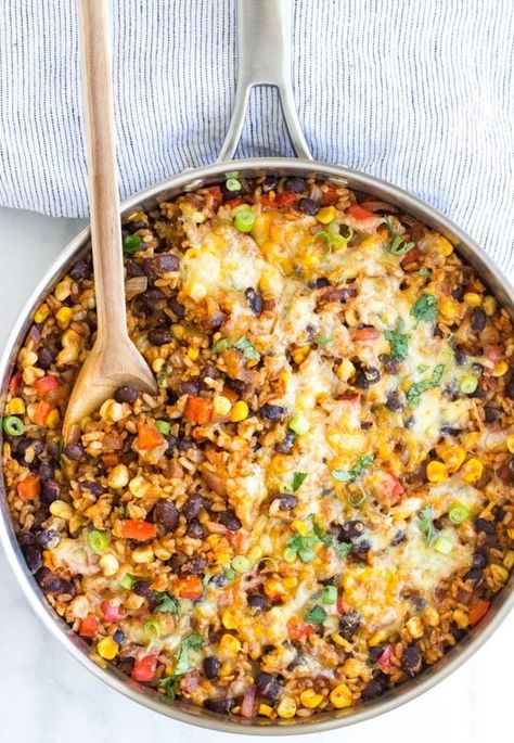 One Skillet Mexican Rice Casserole - Making Thyme for Health Mexican Rice Casserole, Dinner Ideas For Two, Meatless Meals Healthy, Meatless Monday Recipes, Meatless Dinner, One Skillet, Mexican Rice, Tasty Vegetarian Recipes, Vegetarian Dinners