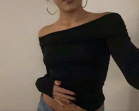 Black Off Shoulder Top Outfit, Shoulder Tops Outfit, Club Streetwear, Fall Blouse, Y2k Tops, Belek, Women Y2k, Stripe Long Sleeve, Striped Long Sleeve Tee