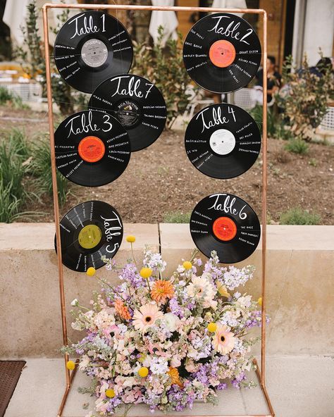 The cactus decor? The records used for the seating chart? The venue? We are obsessed!!! Alex and Kylen got married at @hotelmagdalena in Austin, and every detail of their day was perfect. 🏜️ (swipe to slide 4 for caviar bumps) so fun! •⁠ •⁠ Wed Society | Austin FEATURED vendors:⁠ Venue: @hotelmagdalena⁠ •⁠ •⁠ // Photo: @dianarotheryweddings⁠ •⁠ •⁠ Other Vendors:⁠ @geminicakedesign @lolabeautyatx @silverthistleevents⁠ #wswedding #realwedding #photography #venue #weddingvenue #hotelwedding #a... Album Seating Chart, Record Wedding Decor, Record Seating Chart Wedding, Record Seating Chart, Cactus Decor, Seating Plan, Wedding Diy, Seating Chart Wedding, Seating Chart