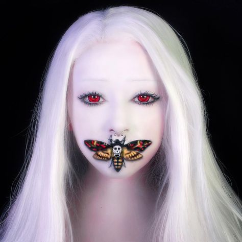 Angel Workout, Creepy Eyes, The Silence Of The Lambs, Paint Makeup, Fun Costumes, Face Paint Makeup, Makeup Tuts, Silence Of The Lambs, Halloween Costume Idea