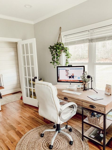 Home Office Tour 2020 | Farmhouse Style Office | Jessica Stansberry Farmhouse Style Office, Farmhouse Office Decor, Cozy Office, Office Tour, Cozy Home Office, Office Guest Room, Guest Room Office, Home Office Bedroom, Small Home Office