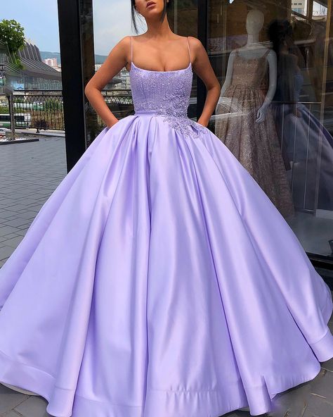 Purple Ball Gown, Robes D'occasion, Formal Ball Gown, Prom Dresses With Pockets, Look Formal, Floor Length Prom Dresses, Wedding 2025, Beaded Prom Dress, Gown Prom