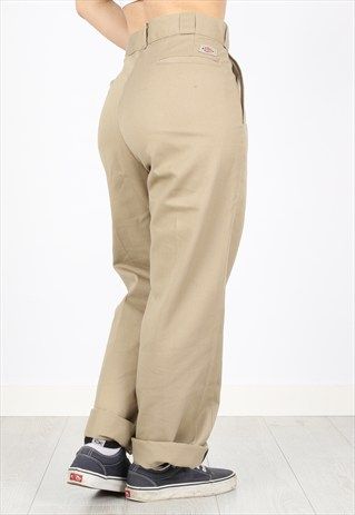 Dickies Cholo, Dickies Pants Outfits, Dickies Pants Outfits Women, Men Vintage Outfits, Birthday Dress Ideas For Women, Birthday Dress Ideas, Dickies Outfit, Look Hip Hop, Dickies Trousers