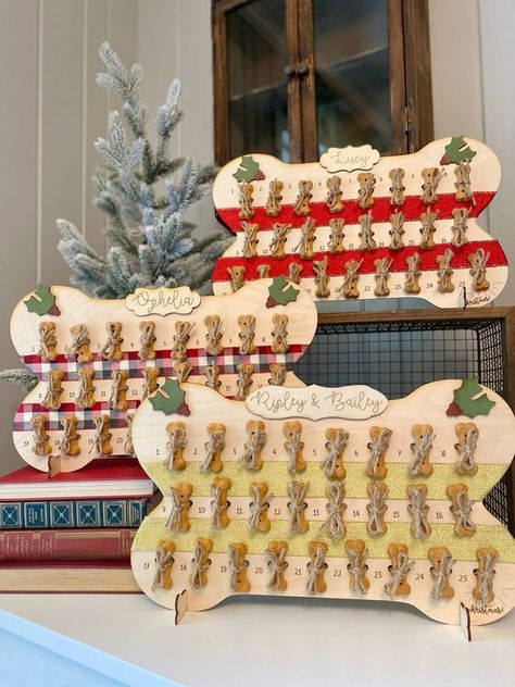 December Countdown, Dog Advent Calendar, Pet Christmas, Christmas Matching, Diy Advent Calendar, Countdown To Christmas, Cadeau Diy, Holiday Fabric, Christmas Advent