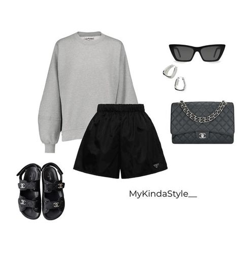 M Y K I N D A S T Y L E __ on Instagram: "MyKindaStyle #dadsandals #chaneldadsandals #comfyoutfit #stylist #ushuaiaibiza #chanel #ootd" Chanel Sandals Outfit, Dad Sandals, Sandals Outfit, Chanel Sandals, Audrey Hepburn, Off Duty, Types Of Fashion Styles, Comfy Outfits, Dream Wardrobe