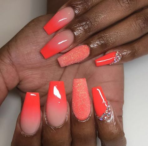 Coral Ombre Nails, Coral Ombre, Ombre Nails, Art Designs, Nail Art Designs, Nail Designs, Coral, Art Design, Nail Art