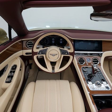 Brown Bentley, Bentley Gt Coupe, Cream Car, Mustang Interior, Bentley Gt, Car Deco, Luxury Car Interior, High End Cars, Car Goals