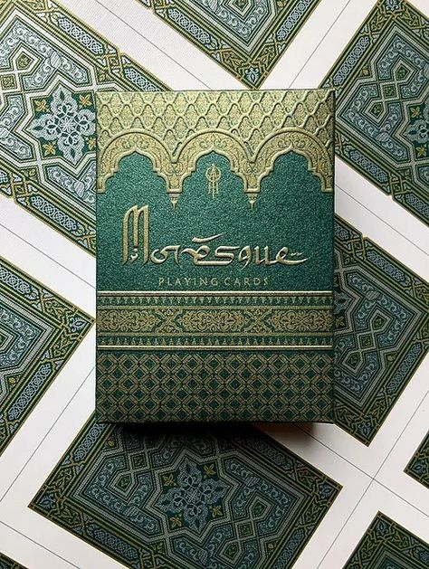 Creative Luxury Packaging, Luxury Playing Cards, Arabic Packaging, Luxury Packaging Design, Indian Art Gallery, Playing Cards Design, Perfume Packaging, Abstract Wallpaper Backgrounds, Creative Box