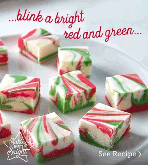 Christmas Dessert Cake, Vanilla Christmas, Easy Holiday Dessert, Fudge Dessert, Christmas Dessert Recipes, Christmas Food Treats, Best Christmas Desserts, Easy Holiday Desserts, Fudge Recipes Chocolate