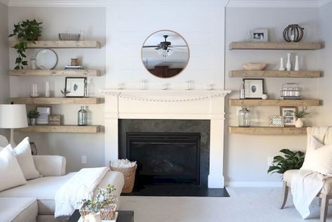 Floating Shelves Bedroom, Floating Shelves Living Room, Fireplace Shelves, Room Shelves, Living Room Shelves, Design Apartment, Estantes Flotantes, Home Fireplace, Living Room Remodel