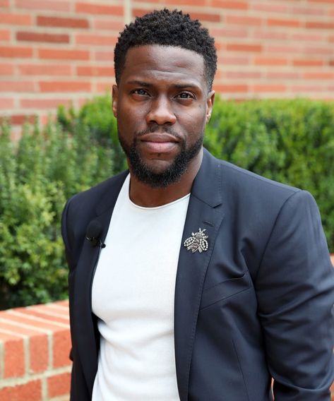 Kevin Hart Aesthetic, Black Celebrities Men, Black Male Celebrities, Actor Poster, Afro Hairstyles Men, Black Men Hairstyles, Hairstyles Men, Black Actors, Kevin Hart