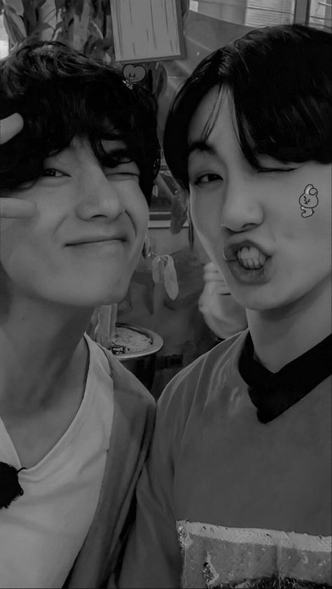 Taekook Dark, Taekook Wallpaper, Jeon Jungkook Photoshoot, Kim Taehyung Wallpaper, Jungkook Cute, Cute Wallpaper Backgrounds, Aesthetic Stickers, Dark Wallpaper, Bts Wallpaper