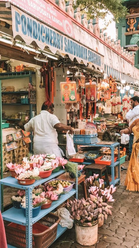 Pondicherry Shopping, Pondicherry Aesthetic, Pondicherry Travel, Travel Reels, Vacation 2024, India Street, Desi Aesthetics, Beautiful Chaos, Goa India