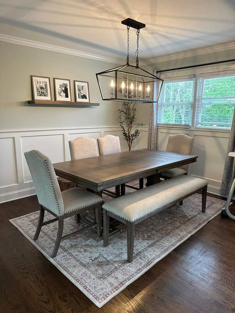 Dining Room Family Room Combo, Dining Living Room Combo, Greige Walls, Business Design Ideas, Dining Room Layout, Family Dining Room, Decorating 101, Mobile Home Decorating, Family Dining Rooms