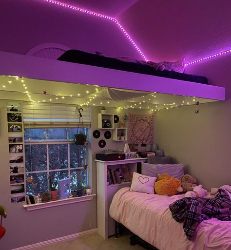 Led Loft Bed, Bunk Bed Aesthetic Room, Room Ideas Bunk Beds Aesthetic, Loft Room Aesthetic, Bunk Beds Aesthetic, Bunk Bedroom Aesthetic, Loft Bedroom Aesthetic, Loft Bed Ideas Aesthetic, Loft Bed Aesthetic Room