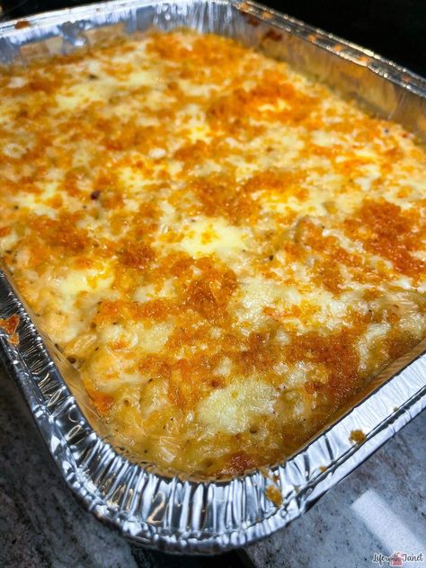 Southern Baked Mac And Cheese, Mac And Cheese Rezept, Mac And Cheese Recipe Soul Food, Best Mac N Cheese Recipe, Mac And Cheese Casserole, Baked Mac And Cheese Recipe, Bake Mac And Cheese, Best Mac And Cheese, Mac Cheese Recipes