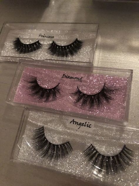 Cute mink lashes different lengths and style. Fake Lashes Aesthetic, Pretty Lashes, Eye Makeup Designs, Lashes Beauty, Pink Girly Things, Fake Lashes, Baddie Makeup, Makeup Obsession, Makeup Eyelashes