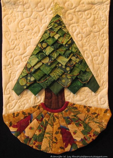 Christmas Runners, Christmas Quilt Blocks, Christmas Tree Quilt, Christmas Tree Wall, Christmas Patchwork, Christmas Quilt Patterns, Quilted Wall Hanging, Christmas Wall Hangings, Miniature Quilts