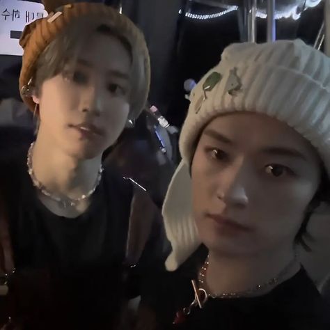 han jisung lee know minho minsung pfp icon skz Kids Icon, Homeless Children, Two People, Mixtape, K Idols, Lee Know, Matching Icons, Cute Icons, Boyfriend Material