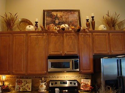 Adventures in Decorating: Fall is in the Air !! Fall Decor Above Kitchen Cabinets, Cabinet Top Decor, Top Of Cabinet Decor, Ledge Decor, Decor Above Cabinets, Top Of Kitchen Cabinets, Decorating Above Kitchen Cabinets, Halloween Kitchen Decor, Bathroom Towel Decor