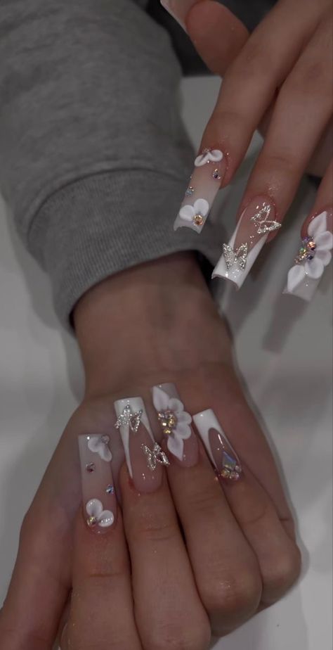 Mail Inspo Square Long, 3d Flowers Nails Acrylics, Pink And White Rhinestone Nails, Short Quince Nails White, White Nails With Cross Charm, White Quince Nails, Diamond Nail Ideas, White Square Acrylic Nails, White Bling Acrylic Nails