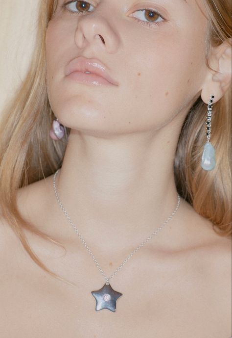 Sandy Liang Poster, Sandy Liang Ballerina Earrings, Sandy Liang Necklace, Jewelry Poses, Sandy Liang Ss23, Sandy Liang Jade Necklace, Silver Tattoo, Simple Silver Jewelry, Sandy Liang