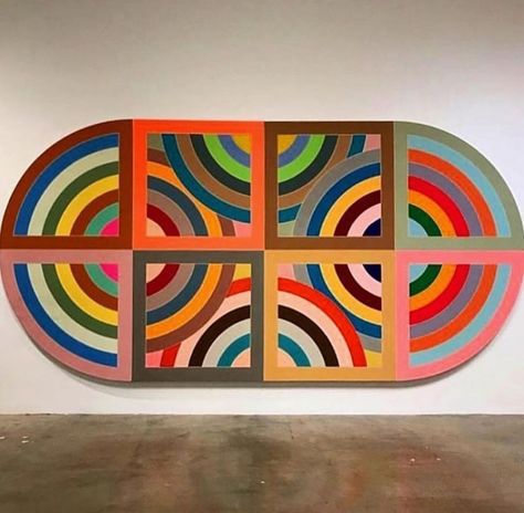 Frank Stella #frankstella #minimalandcontemporary#modernart#contemporaryart#conceptualart#minimalist#colourful#shapedcanvas #artxmaster | Instagram Frank Stella Art, Stella Art, Frank Stella, Mosaic Designs, Objects Design, Art Movement, Diy Painting, Modern Art, Contemporary Art