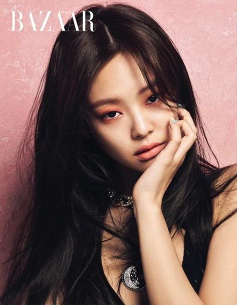 Jennie for Harper's BAZAAR Korea January 2018 Issue - Imgur A Magazine, Magazine Cover, Black Hair, Magazine, Hair, Pink, Black