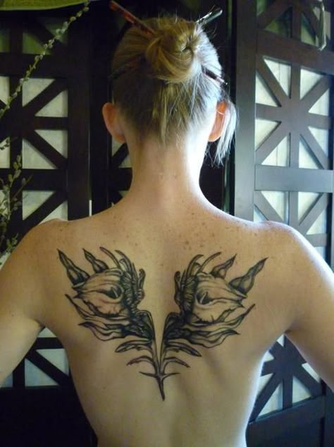 Black Swan Tattoo Movie, Black Swan Lily, Lily Tattoo Ideas, Black Swan Tattoo, Lilies Tattoo, Black Swan Movie, Swan Wings, Swan Tattoo, Girl Back Tattoos