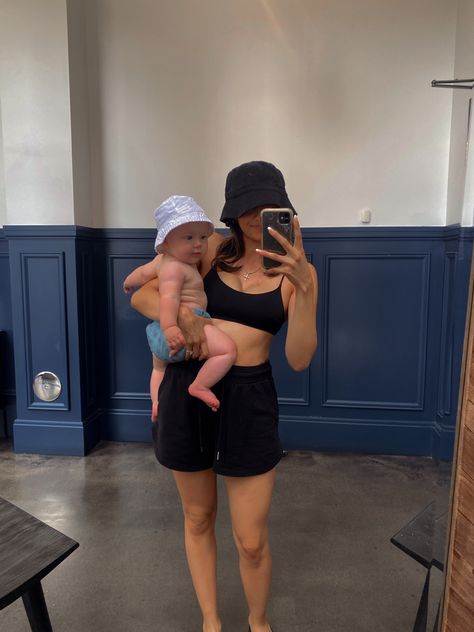 Summer 2022 fashion, baby, mom, chic casual outfit, beach aesthetic, family, casual chic, mommy goals, all thungs mom, beach outfit ideas, beach iutfit aesthetic Mom Beach Outfit, Beach Outfit Ideas, Aesthetic Family, Outfit Ideas Beach, Beach Mom, Family Vacay, Mommy Goals, Baby Mom, Beach Attire