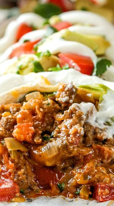 Best Beef, Bean and Cheese Burritos Beef Bean And Cheese Burritos, Beef And Bean Burritos, Bean Burritos Recipe, Bean Burritos, Best Beef Recipes, Slow Cooker Recipes Beef, Carlsbad Cravings, Best Mexican Recipes, Burritos Recipe