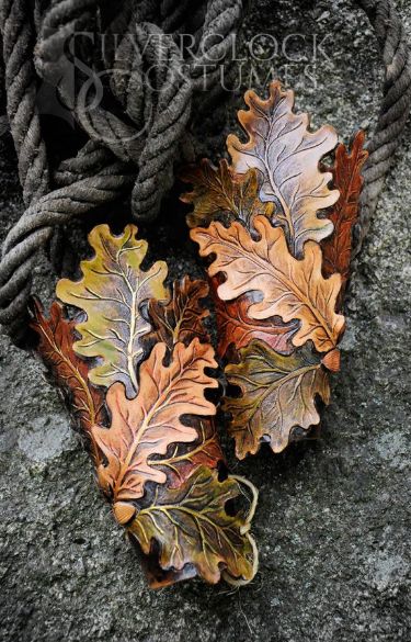 Leaf Armor, Dnd Clothing, Leatherworking Ideas, Woodland Fairy Costume, Elven Costume, Ren Faire Outfits, Leather Bracers, Fair Outfits, Leather Craft Projects