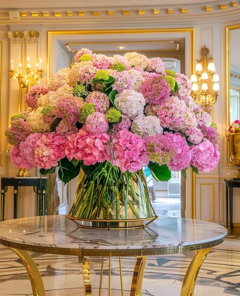 Floral Therapy, Real Wedding Flowers, Pink Flower Arrangements, Hotel Flowers, Pink Hydrangeas, Corporate Flowers, Hydrangea Arrangements, Faux Floral Arrangement, Flower Boutique