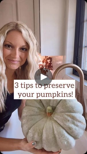 Pumpkins On Steps, Porch Pumpkin Decorating Ideas, Washing Pumpkins, Preserving Pumpkins, Pump Organ, Natural Antifungal, Pumpkin Oil, Pumpkin Arrangements, Autumn Recipes