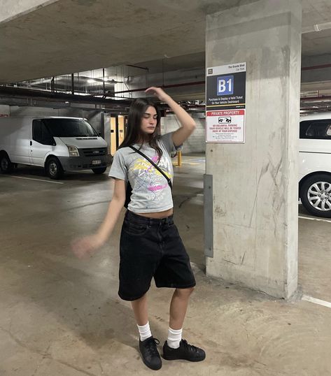 Fits Hot Weather, Spring 2023 Aesthetic, Outfit Ideas Hot Weather, Uni Outfit Ideas, Uni Outfit, Hot Weather Outfits, Simple Style Outfits, Street Style Grunge, Streetwear Fashion Women