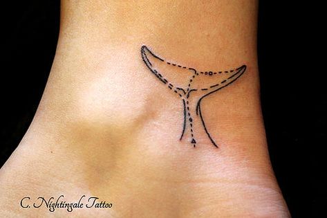 Whale Tail Tattoo Simple, Fish Tail Tattoo, Whale Tale Tattoo, Whale Tail Tattoo, Coast Tattoo, Tail Tattoo, Simple Tats, Turtle Tattoo Designs, Whale Tattoos