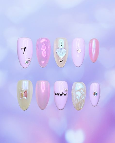 💜🫶🏻Borahae🫶🏻💜 A set made for ARMY! Little less than a year left until our boys reunite🥲 #bts #btsarmy #btsarmyforever #btsnails #bangtan #bangtanboys #kpopnails #pressons #pressonnails #purplenails #borahae #3dnails #nailart #naildesign Bts Nails, Army Nails, K Pop Nails, Medium Almond, Bts Stuff, Lilac Lavender, Nail Glue, Cute Charms, Purple Nails